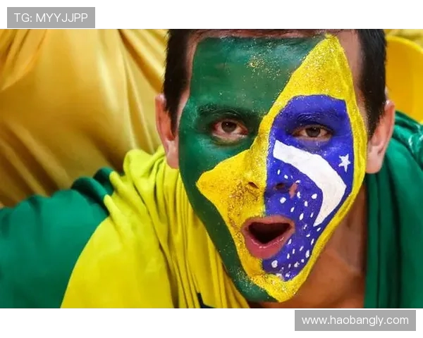 哈维西蒙斯的崛起之路：从青训天才到职业赛场的闪耀明星